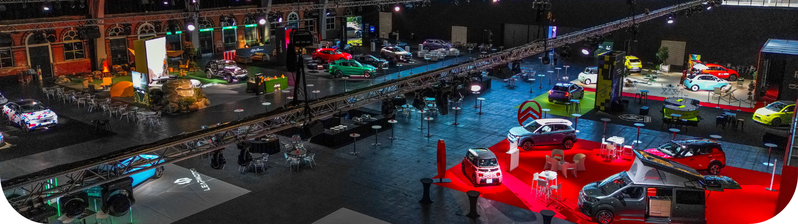 picture of show floor